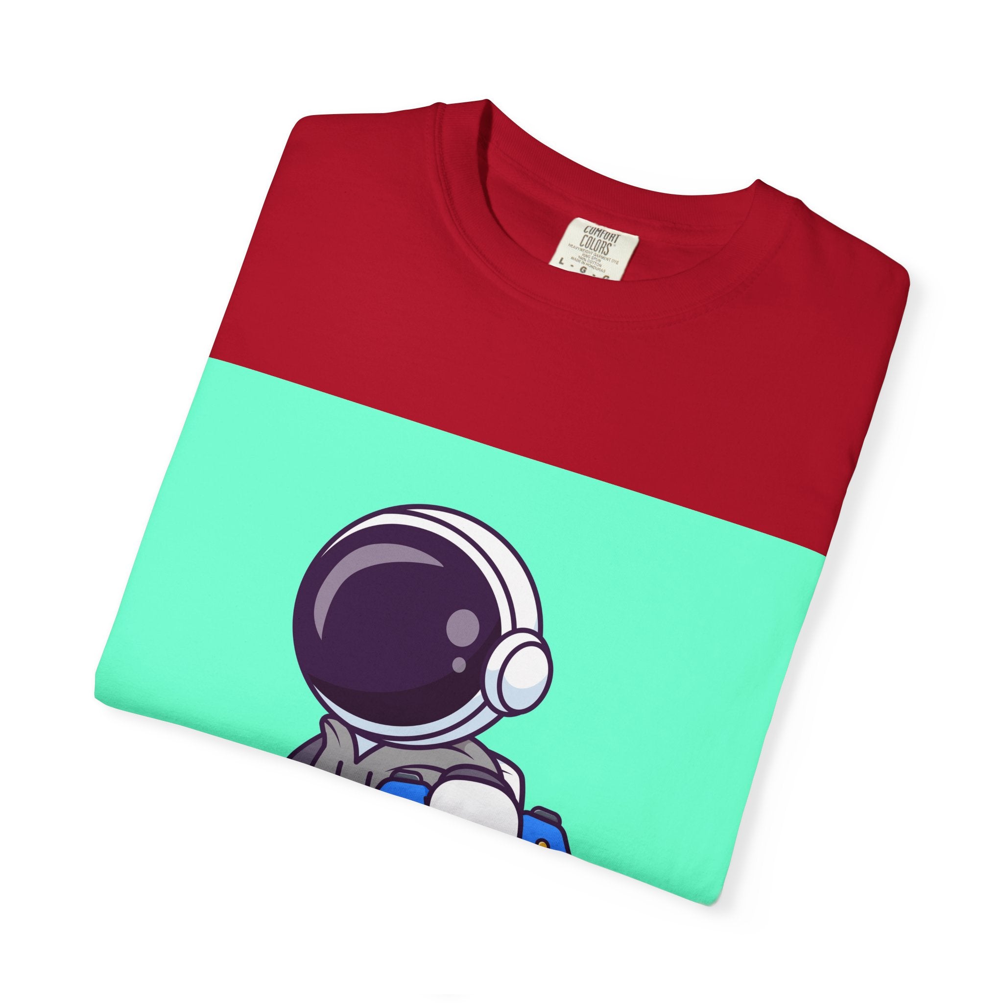Playful Astronaut Gaming T-shirt | Fun Tee for Gamers | Unisex Casual Wear | Perfect Gift for Birthdays & Holidays | Space Gaming Apparel