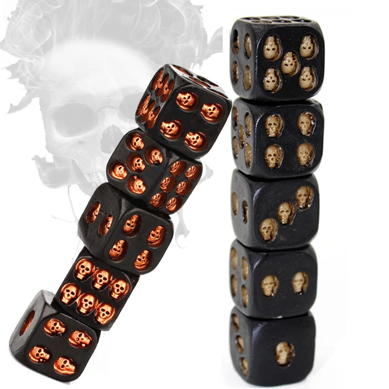 Creative 5pcs 18mm Skull Dice Gold Resin Statue Halloween Board Game Dice Office Desk Decor Toy Halloween Party Decoration