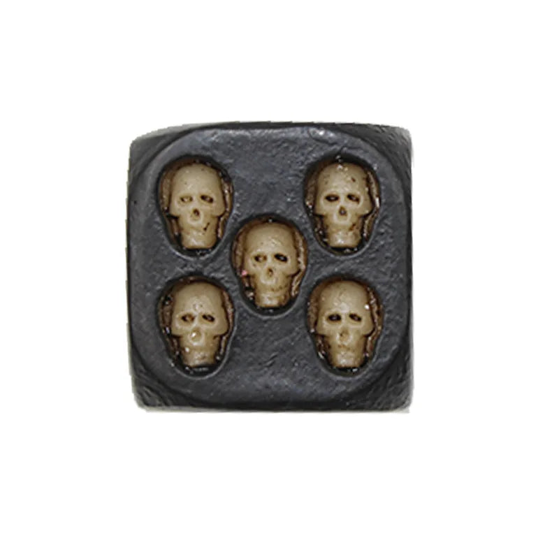 Creative 5pcs 18mm Skull Dice Gold Resin Statue Halloween Board Game Dice Office Desk Decor Toy Halloween Party Decoration