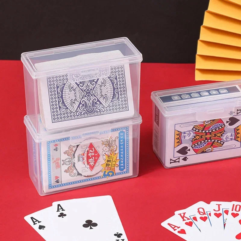 Transparent playing card box, portable storage box for game cards, business cards, bank cards, Christmas and Halloween gifts.